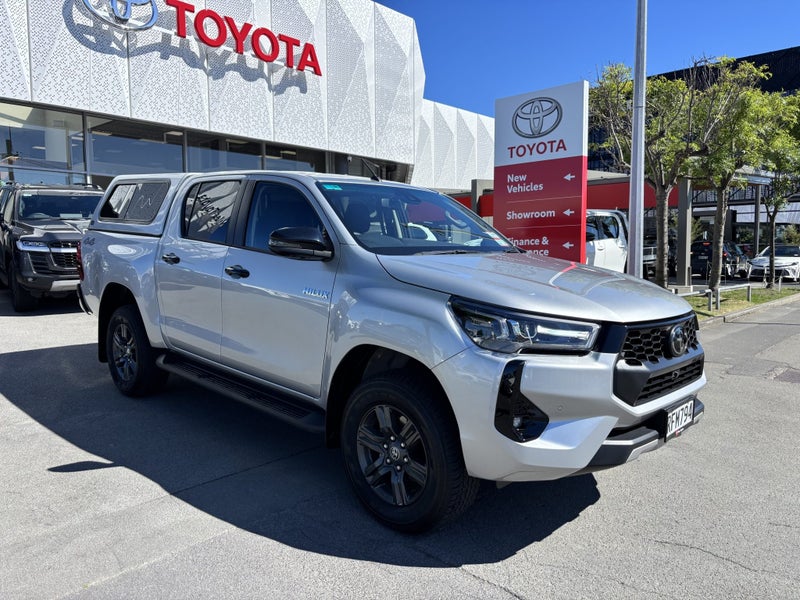 2025 Toyota Hilux SR5 2.8D 4WD Auto Hybrid