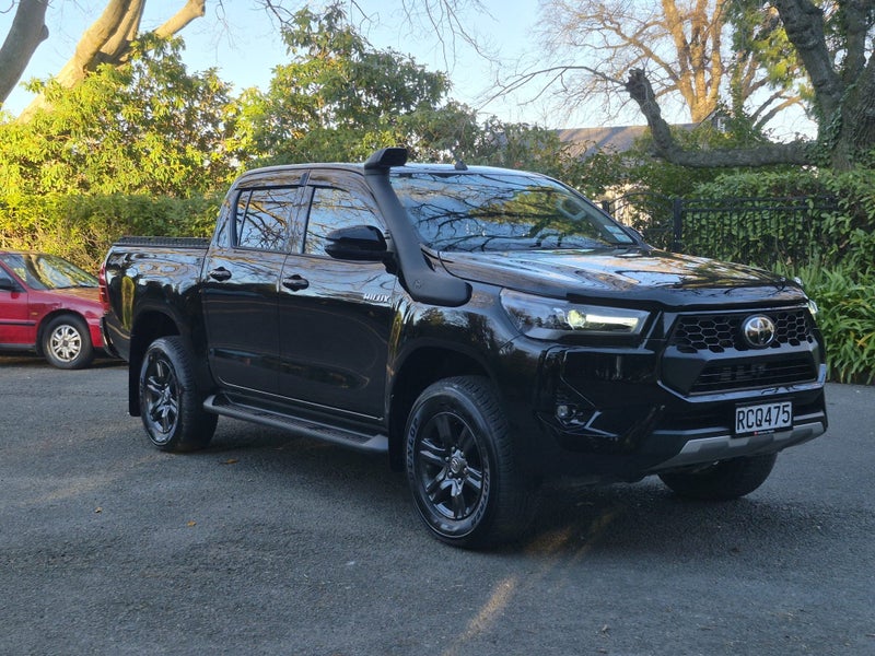 2025 Toyota Hilux SR5 2.8DT 6MT 4WD (LFDMS-TI2)