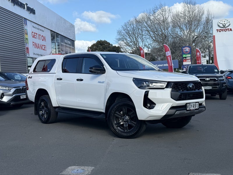 2025 Toyota Hilux SR5 2.8DT Hybrid 6AT 4WD