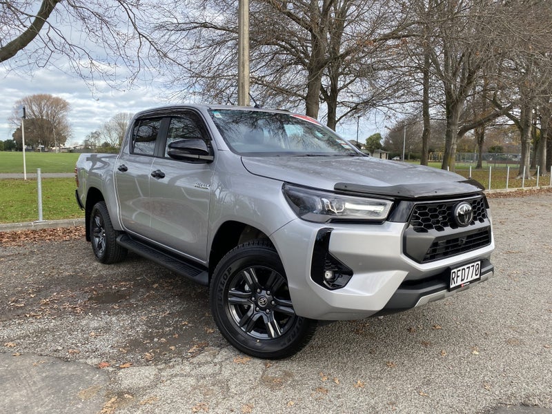 2025 Toyota Hilux SR5 2.8L Turbo Diesel Double...