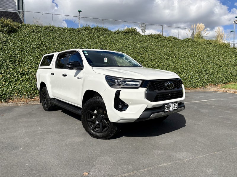 2025 Toyota Hilux SR5 4x4 Welside 2.8DT HYBRID 6AT