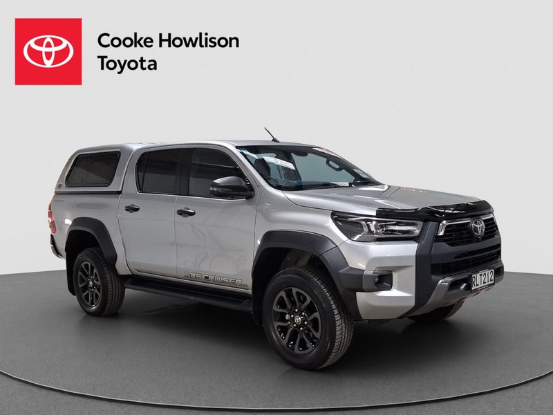 2025 Toyota Hilux SR5 Cruiser Pre-Runner
