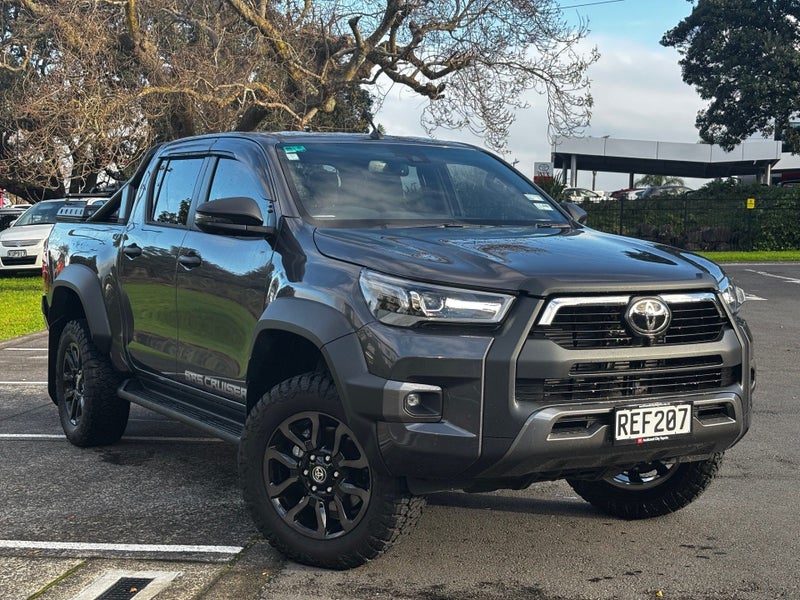 2025 Toyota Hilux SR5 Cruiser TURBO DIESEL 4WD