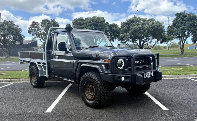 2025 Toyota Land Cruiser 70 4x4 Single Cab LT 2...