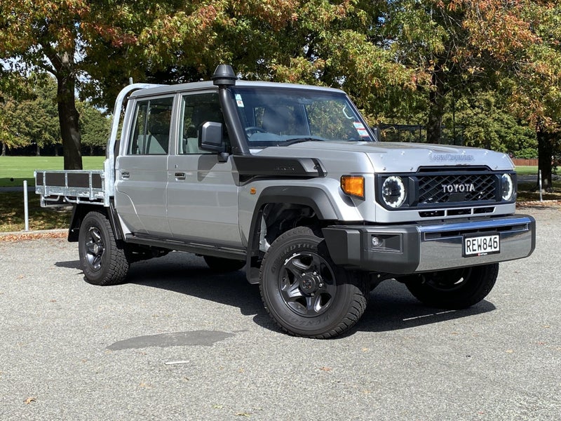2025 Toyota Land Cruiser 70 LX 4.5DT 5MT 4WD DCC