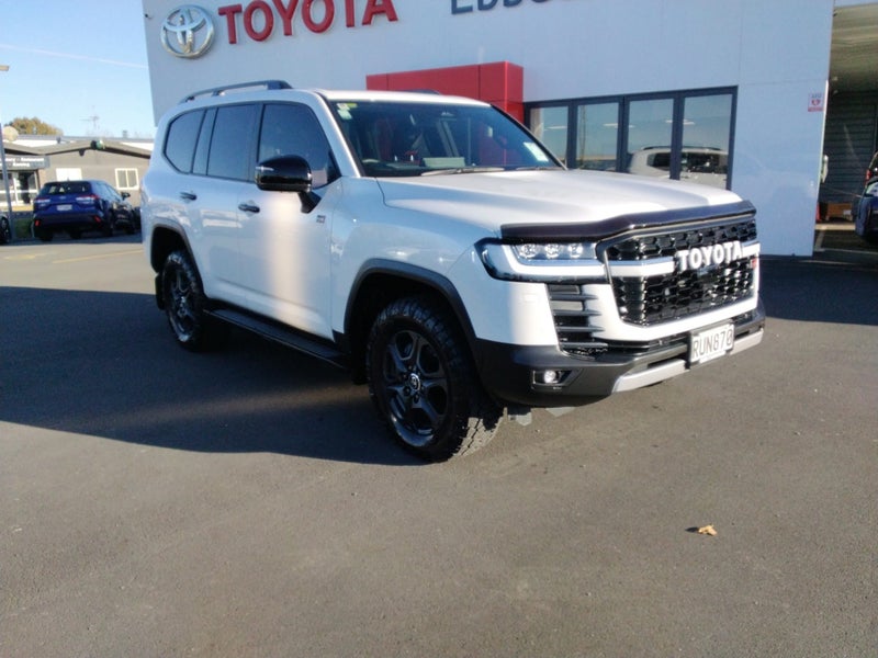 2025 Toyota Land Cruiser GR Sport 3.3DT/4WD