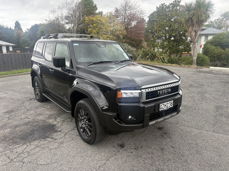 2025 Toyota Land Cruiser Prado GXL 2.8D Hybrid...