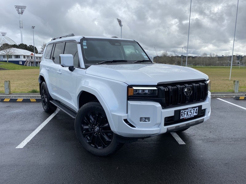 2025 Toyota Land Cruiser Prado VXL 2.8L Diesel...