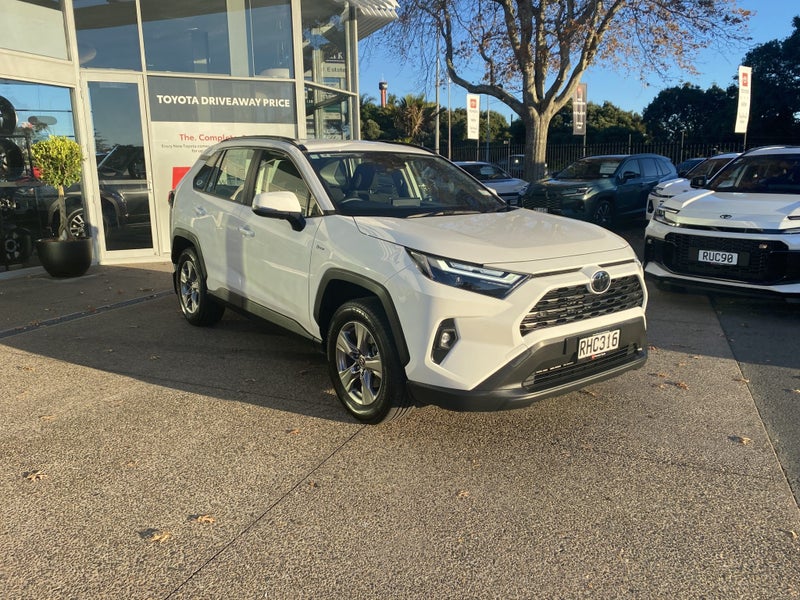 2025 Toyota RAV4 GX 2.5P Hybrid