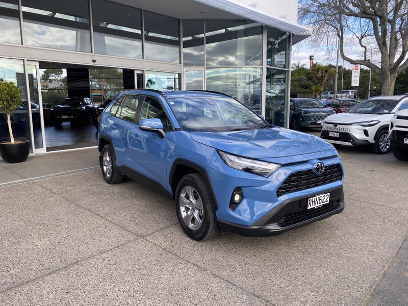 2025 Toyota RAV4 GX 2.5P Hybrid
