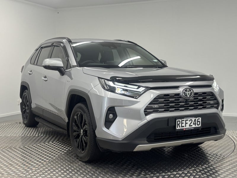 2025 Toyota RAV4 Limited 2.5 PETROL HYBRID