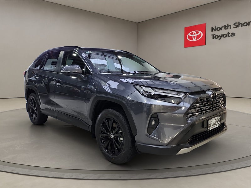 2025 Toyota RAV4 Limited 2.5L Hybrid AWD SUV