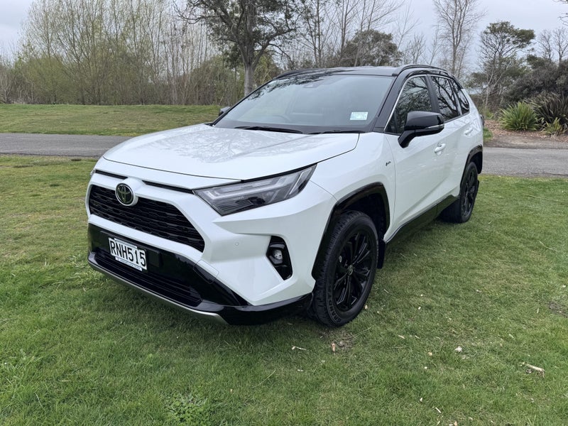 2025 Toyota RAV4 XSE 2.5P Hybrid AWD Automatic SUV