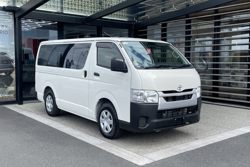 2025 Toyota Regius Ace DX GL 2.8 Turbo Diesel R...