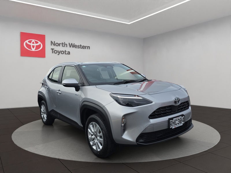 2025 Toyota Yaris Cross Cross GX 1.5P HEV ECVT...
