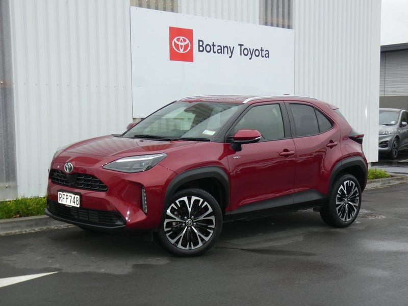 2025 Toyota Yaris Cross Cross Limited 1.5P HEV...