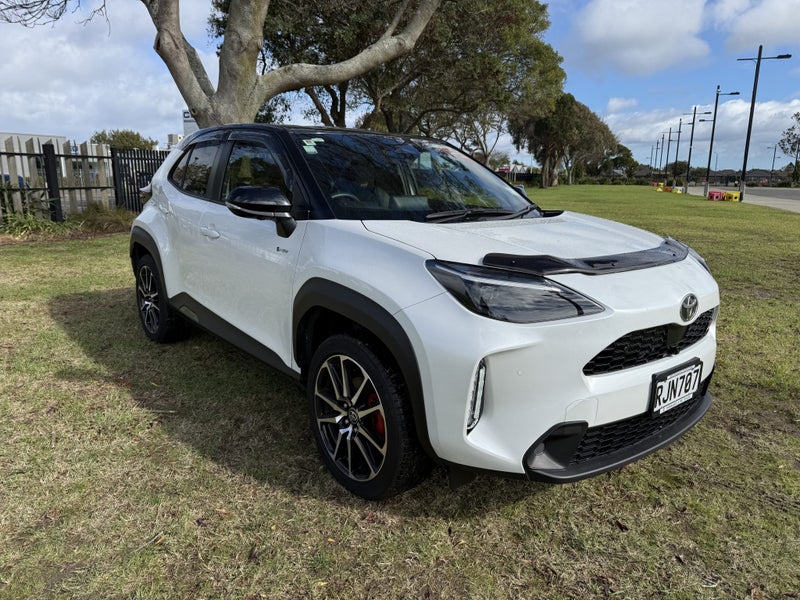 2025 Toyota Yaris Cross GR Sport 1.5P Hybrid Au...