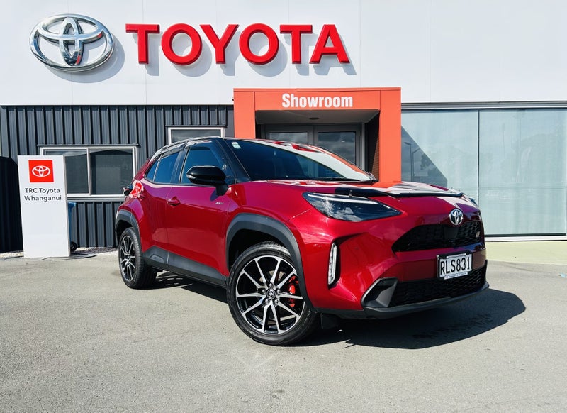 2025 Toyota Yaris Cross GR Sport 1.5P Hybrid FW...