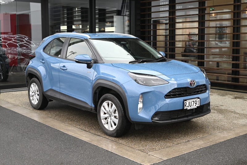 2025 Toyota Yaris Cross GX 1.5 Petrol Hybrid FW...
