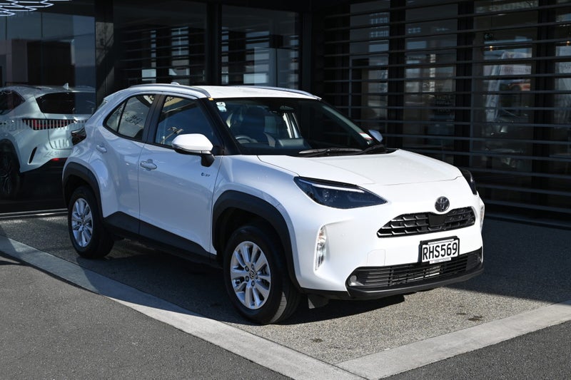 2025 Toyota Yaris Cross GX 1.5 Petrol Hybrid FW...