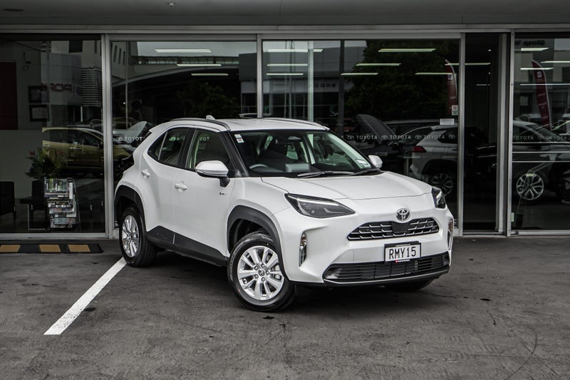 2025 Toyota Yaris Cross GX 1.5 Petrol Hybrid SU...
