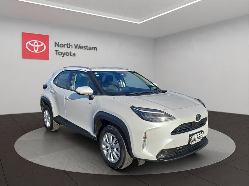 2025 Toyota Yaris Cross GX 1.5L Hybrid FWD SUV