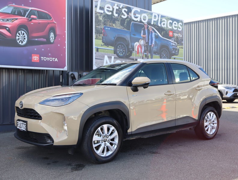 2025 Toyota Yaris Cross GX 1.5P HEV ECVT FWD SU...