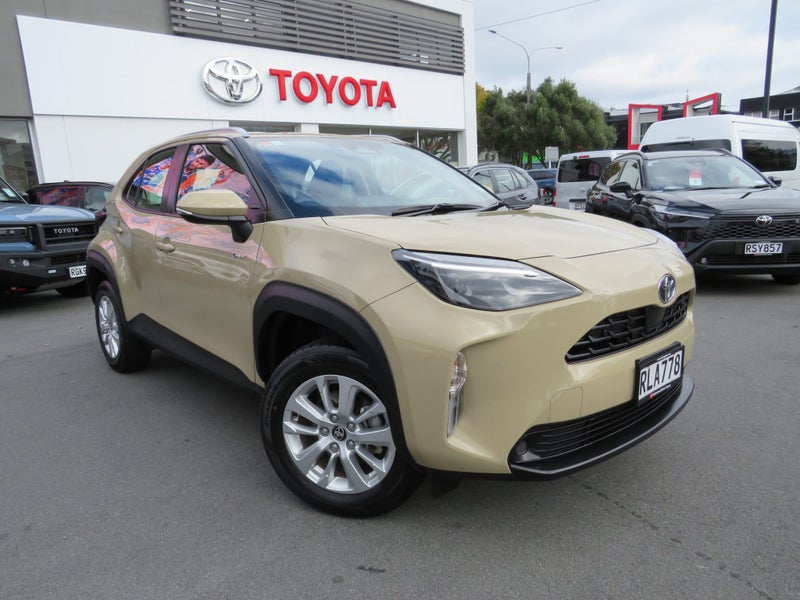 2025 Toyota Yaris Cross GX 1.5P HEV ECVT FWD SUV