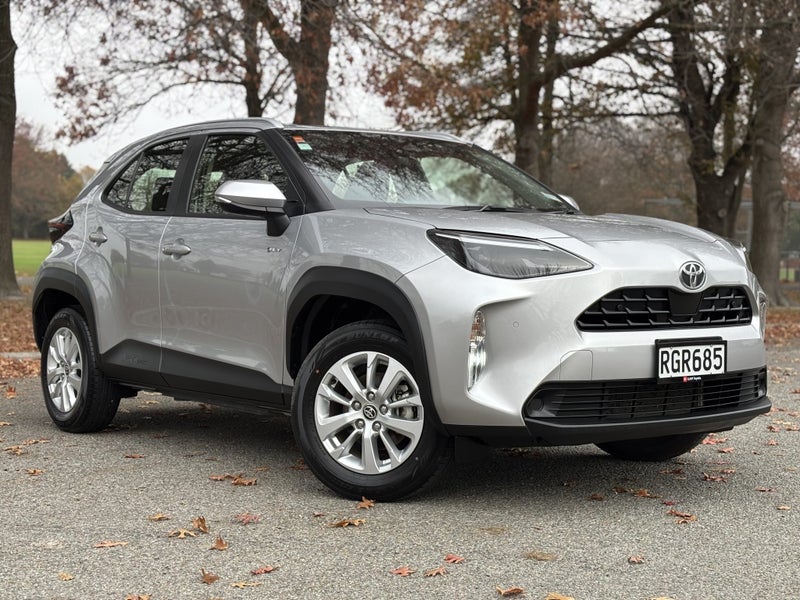 2025 Toyota Yaris Cross GX 1.5P HEV FWD SUV