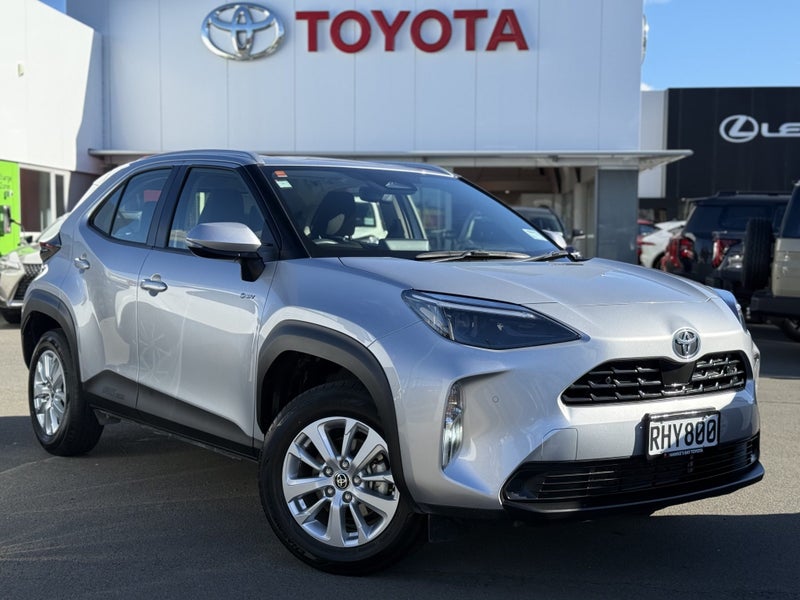 2025 Toyota Yaris Cross GX 1.5P HYBRID CERTIFIED