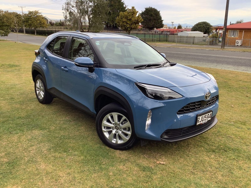 2025 Toyota Yaris Cross GX 1.5P Hybrid Electric...