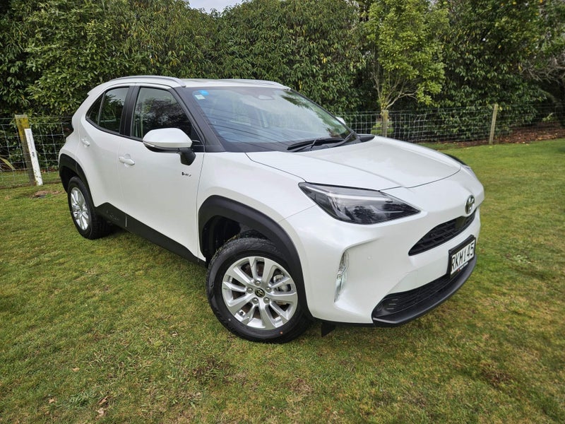 2025 Toyota Yaris Cross GX 1.5P Hybrid Electric...