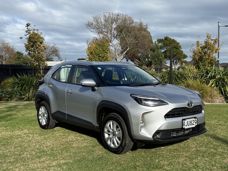 2025 Toyota Yaris Cross GX 1.5P Hybrid FWD Auto...