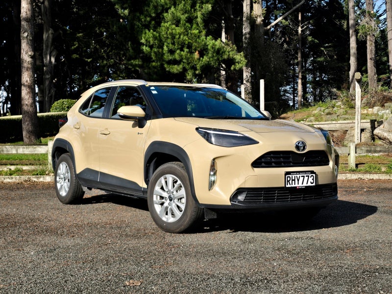 2025 Toyota Yaris Cross GX Hybrid