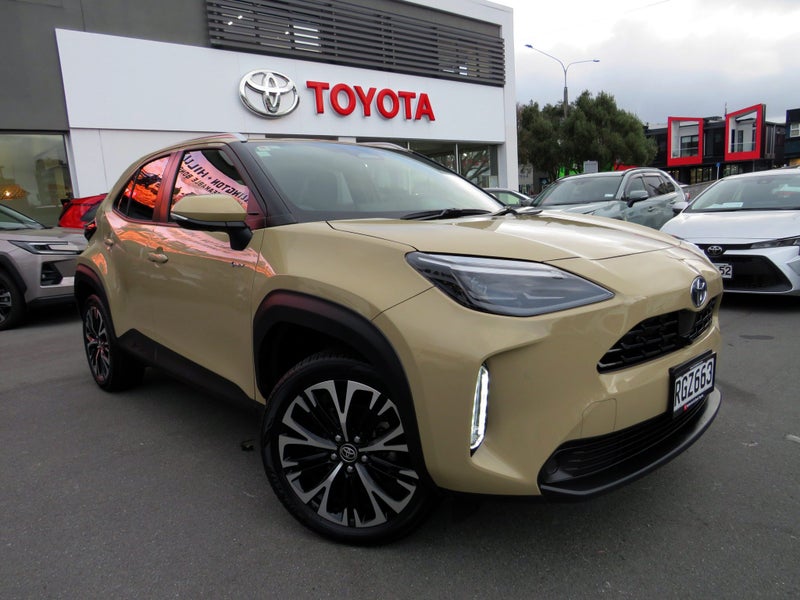 2025 Toyota Yaris Cross Limited 1.5P HEV ECVT F...