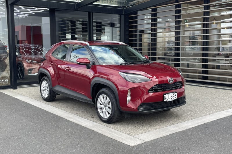2025 Toyota Yaris GX 1.5 Petrol Hybrid FWD SUV