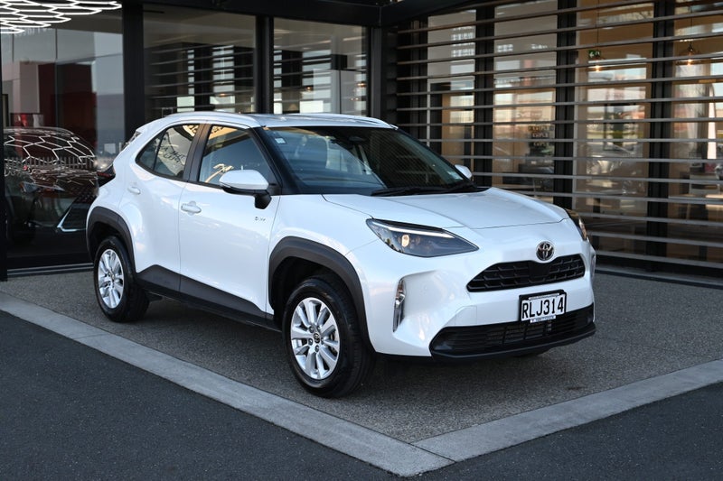 2025 Toyota Yaris GX 1.5 Petrol Hybrid FWD SUV