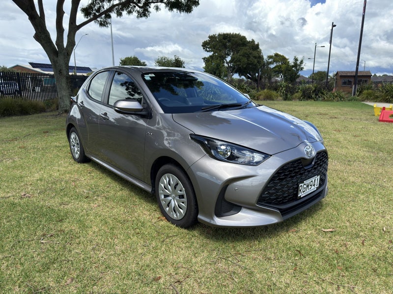 2025 Toyota Yaris GX 1.5P Hybrid Automatic Hatch
