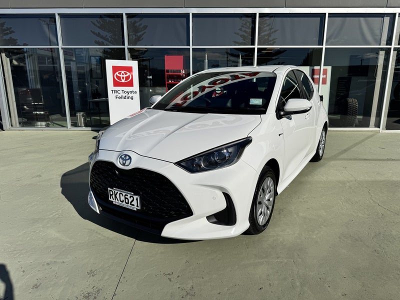 2025 Toyota Yaris GX 1.5P Hybrid FWD Automatic...