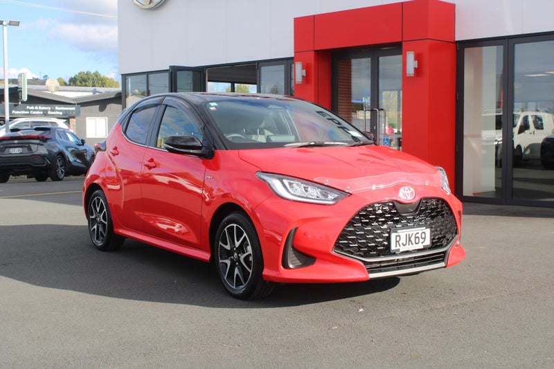2025 Toyota Yaris ZR 1.5P HEV ECVT FWD HB/5D/5S