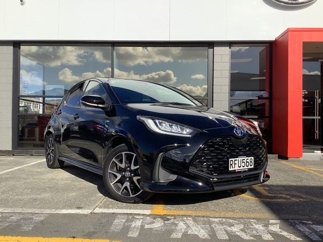 2025 Toyota Yaris ZR 1.5P HEV FWD