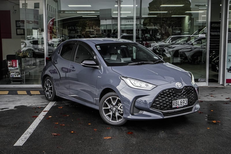 2025 Toyota Yaris Zr 1.5Ph/Cvt