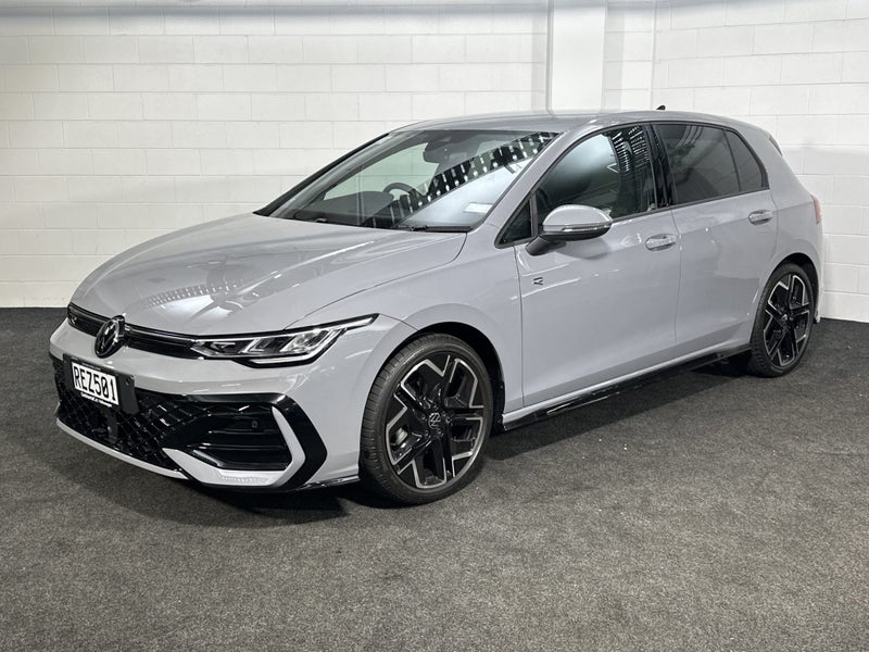2025 Volkswagen Golf 8.5 R-LINE