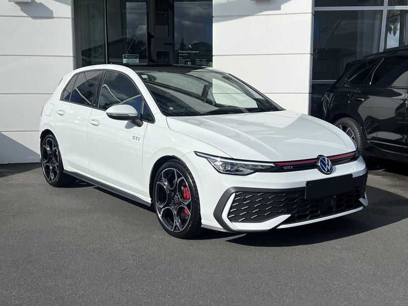 2025 Volkswagen Golf GTI 195kW TOURING PACKAGE
