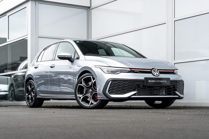 2025 Volkswagen Golf GTI Facelift 195kW Petrol...