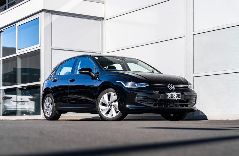 2025 Volkswagen Golf Life 110kW Petrol Auto / T...