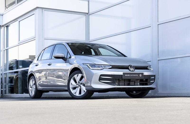 2025 Volkswagen Golf Life 110kW Petrol Auto / T...