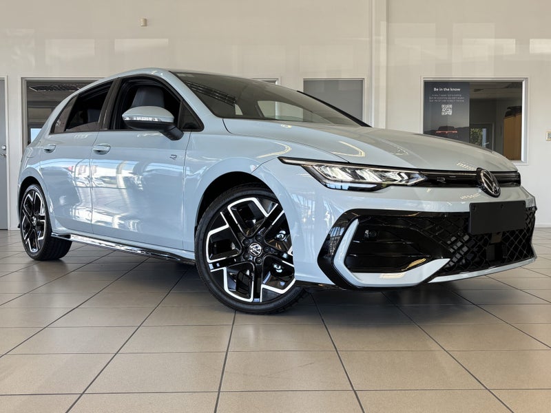 2025 Volkswagen Golf R-Line