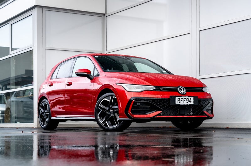 2025 Volkswagen Golf R-Line Facelift 110kW Petr...