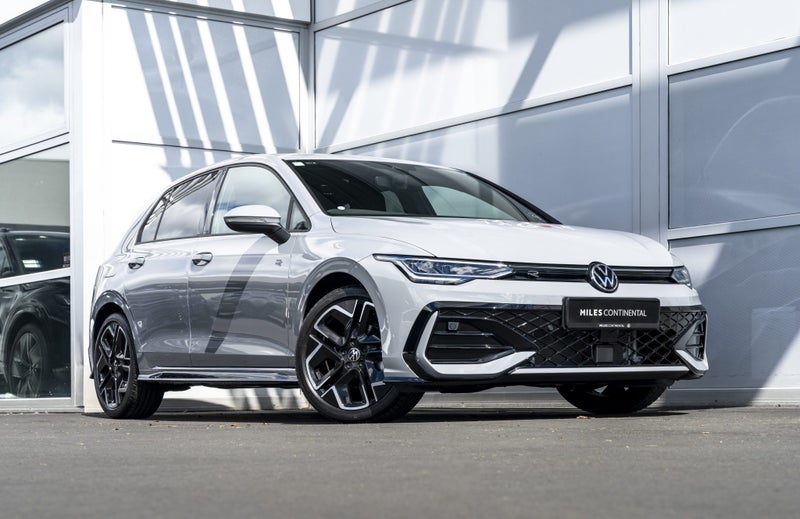 2025 Volkswagen Golf R-Line Facelift 110kW Petr...